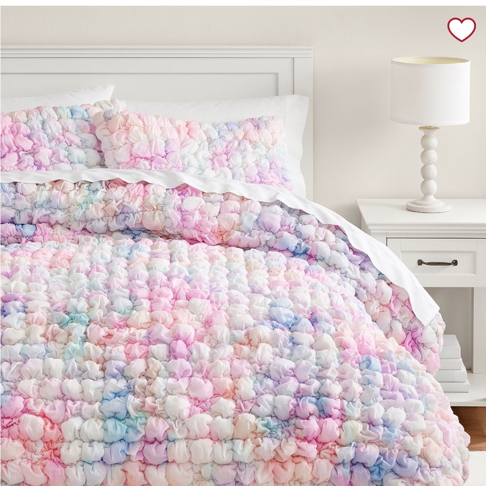 Pottery Barn Teen Tie-Dye Marshmallow Jersey Quilt and Sham